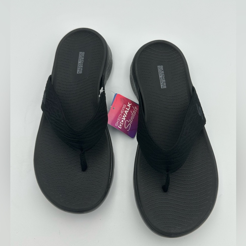Skechers Go Walk Flex Thong Sandals